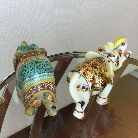 Beautiful Set of Indian Elephants - Picture 2 of 4